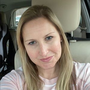 Meet your Posher, Lindsey